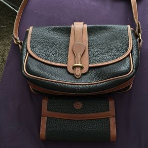 Dooney and Bourke crossbody leather purse with wallet